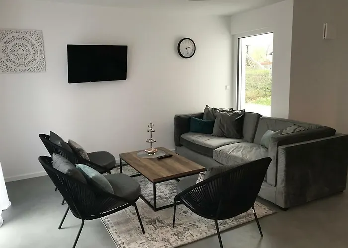 Ferienhaus Albert بيت للعطل